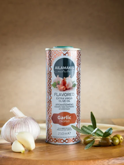Alyvuogių aliejus Ailamakis su česnakais 250 ml
